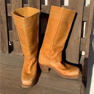 👢 Frye Leather Campus Boots with Stitching stacked heel 8.5 women 👢